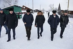 Куйвашев посетил деревню Серебрянку