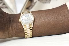 Проданы самые дорогие в мире подержанные часы