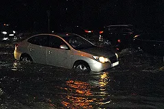 В «Яндекс.Такси» в два раза подняли тарифы из-за погоды