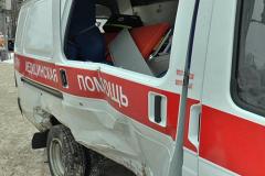 Тройное ДТП с участием «скорой помощи» произошло в Челябинске