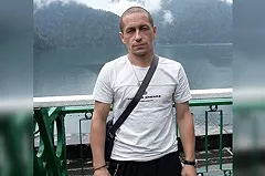 Что известно о мужчине, который подозревается в убийстве матери пятерых детей в Свердловской области