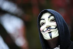 Эдвард Сноуден в Москве отказался от iPhone и ездит на метро