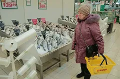 Ритейл: ассортимент продуктов сдвинется в сторону низкоценового сегмента
