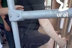 В Екатеринбурге школьники выпрыгнули из трамвая на ходу