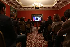 Правительственный телеканал США транслировал послание Путина вместо Трампа