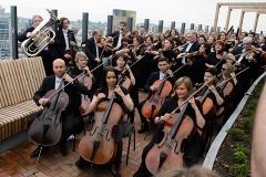 Уральский филармонический оркестр выступил на крыше высотки