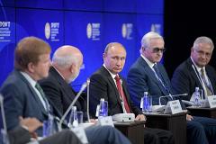 Путин констатировал разрушение фундамента отношений с США