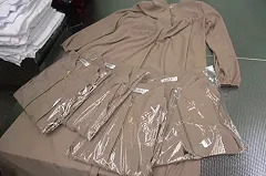 «Это подарок». Пассажирка Кольцово пыталась незаконно ввезти в Россию 91 кг женской одежды