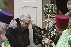 Евгений Петросян сыграл свадьбу с молодой помощницей