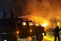 На трассе Екатеринбург — Серов сгорел дорожный сервис «Акрополь»