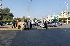 ВАЗ перевернул Volkswagen: в центре Екатеринбурга произошло серьезное ДТП