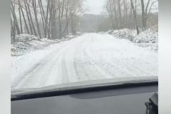 Будет больше: Свердловскую область засыпало снегом после 30-градусной жары