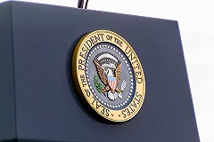 Политолог Баширов: в списке стран, против которых Трамп ввел пошлины, нет России