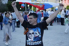 Путин посоветовал ЕС поаплодировать России за помощь Греции