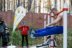 Заводовский и Шипулин открыли воркаут-площадку в микрорайоне Лечебный