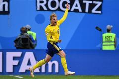 Швеция стала предпоследним четвертьфиналистом чемпионата мира