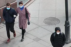 Роспотребнадзор разъяснил, сколько времени будет действовать масочный режим в России
