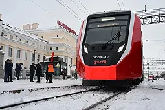 Полностью российский электропоезд «Финист» сломался на выезде из Нижнего Тагила