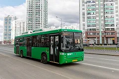 В это воскресенье в Екатеринбурге изменят десятки маршрутов общественного транспорта