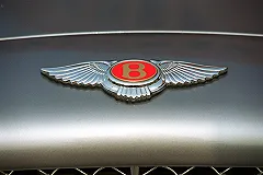 Шоу-рум люксовых автомобилей Bentley закрылся в Екатеринбурге