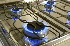 Проходимцы в спецодежде принуждают екатеринбуржцев менять газовое оборудование