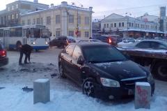ДТП случилось на оживленном пешеходном переходе в центре Екатеринбурга