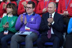 Путин — россиянам: Рассчитывайте на себя, а не на помощь государства