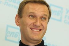 Сторонница Навального внезапно задолжала банку сто миллиардов рублей
