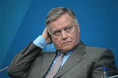 Фонд борьбы с коррупцией организовал виртуальную экскурсию по имению главы РЖД