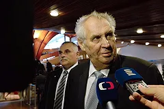 Президент Чехии признал Крым потерянным для Украины