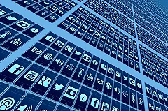 Число пользователей интернета в России выросло на 10% за два года