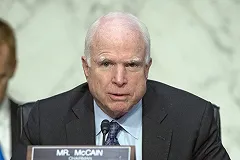Сенатор Маккейн заявил об утрате США роли мирового лидера