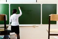 Учителей проверят на знание русского языка и математики