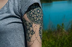 Челябинск обогнал Екатеринбург по числу людей с татуировками