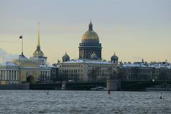 Вандалы сломали фигуру Мефистофеля на особняке в Петербурге