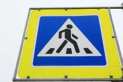 В Екатеринбурге «козьи тропы» пешеходов решено оборудовать светофорами