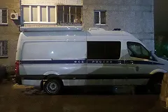 Житель Уралмаша ранил из травматического пистолета свою соседку