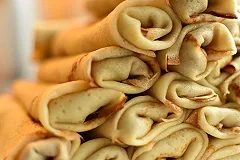 Диетологи назвали способы приготовить полезные для здоровья блины