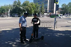 В Екатеринбурге сделают «выделенки» для электросамокатов