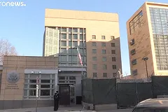 В Кремле поддержали идею о площади Защитников Донбасса у посольства США