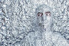 Врачи рассказали, не вредно ли постоянно ходить в маске