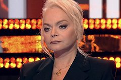 Лариса Долина попросила пожить в проданной квартире ещё несколько месяцев