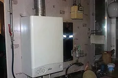 В Екатеринбурге в жилом доме насмерть угорели два человека