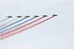 СМИ: Зеленский издал указ «О проведении парада в Москве»