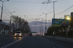 Водители встали в глухую пробку у Центрального стадиона