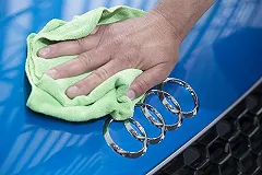 Дмитрий Лошагин получит с родни убитой жены половину денег за две Audi ТТ