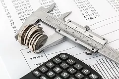 Выйти из сумрака: больше 4 тысяч самозанятых на Среднем Урале начали платить налоги