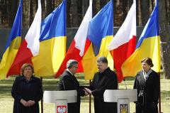 Президент Польши назвал героизацию УПА препятствием диалогу с Киевом