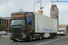 Грузоперевозчики заставляют платить за «Платон» клиентов, подняв цены на 5−10%