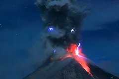 Вслед за Этной извергся Синабунг: есть погибшие